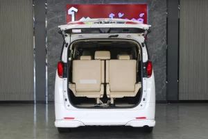 Toyota Alphard 2.5 Hybrid MNC 2018 [HGFF]