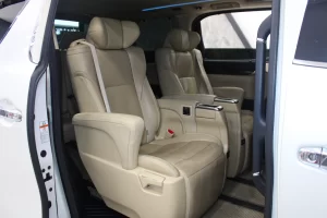 Toyota Alphard 2.5 Hybrid MNC 2018 [HGFF]