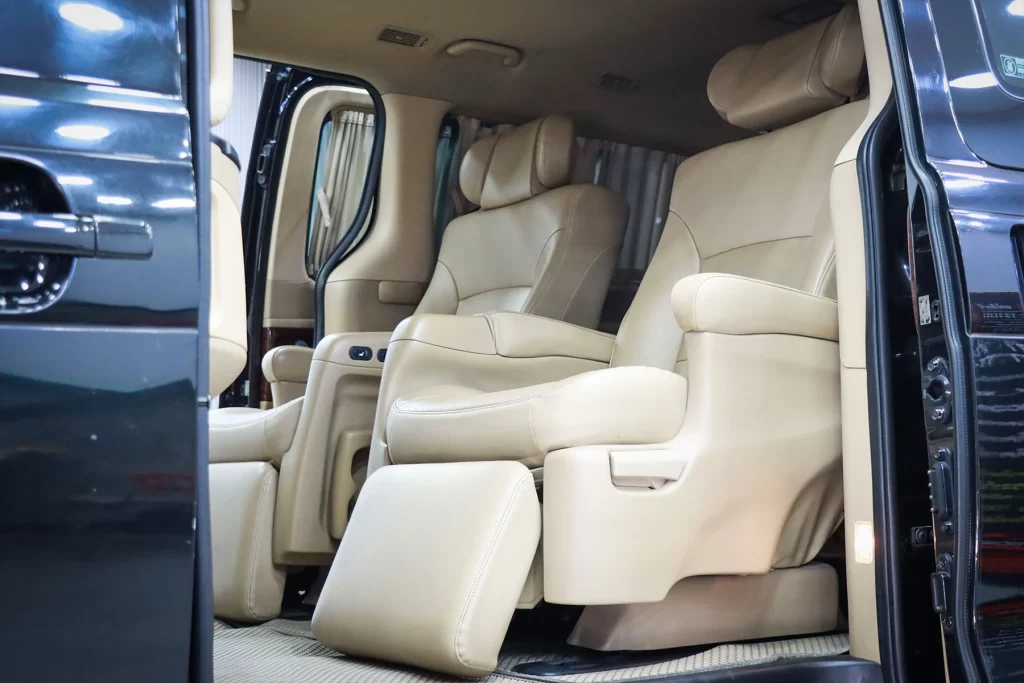 Hyundai Grand Starex 2.5 VIP 2019 [CCAF]